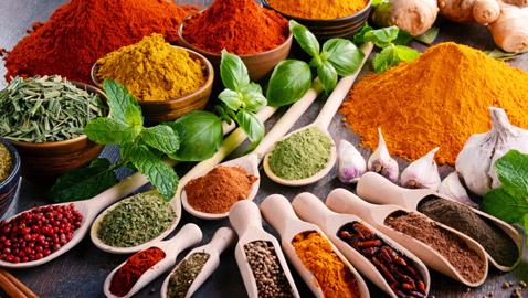 كُلفة أحدها 5 آلاف دولار واستُخدم آخر كعملة نقدية، إليكَ 7 من أغلى البهارات في العالم